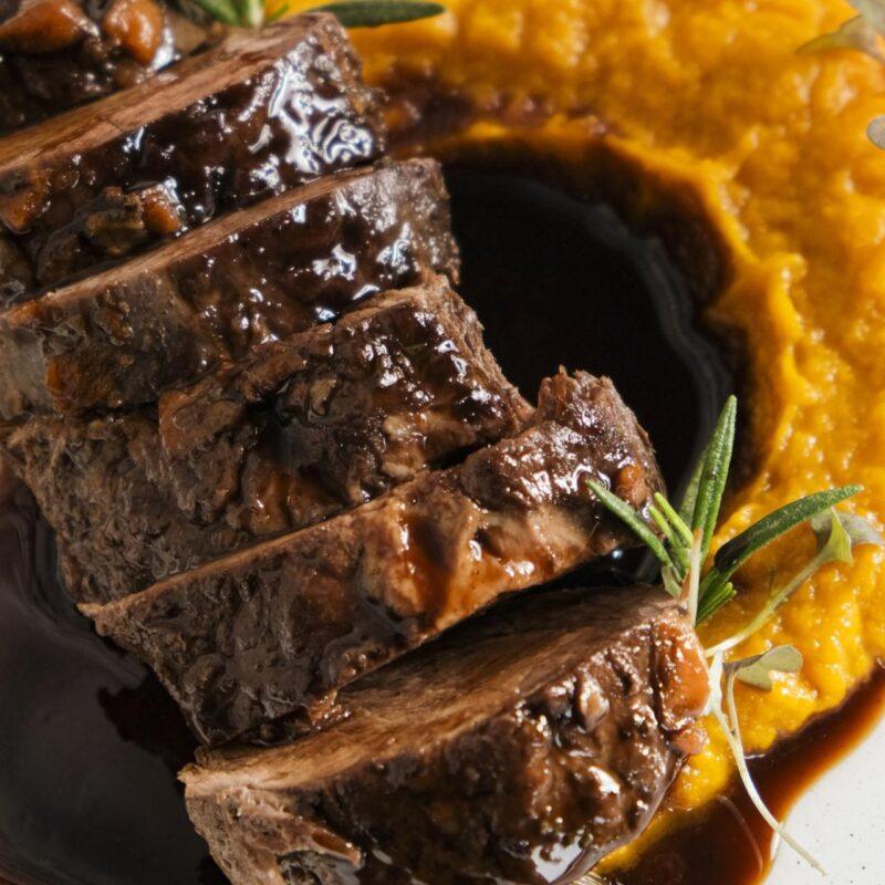 Brasato di Cinghiale Salerno Centro purea di carote