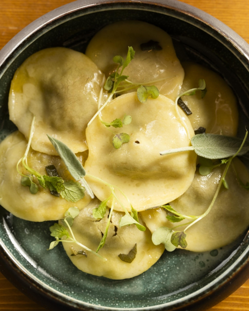 Ravioli ripieni di stracotto di Cinghiale pasta fresca ripiena con carne in Salerno Centro, pasta fatta in casa